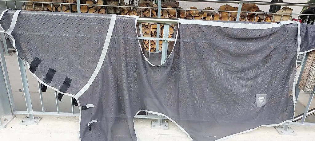 Fliegenausreitdecke 165