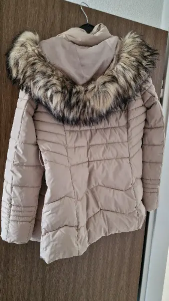 Damenjacke mit Kapuze und Gürtrl, gr. 34, Neu