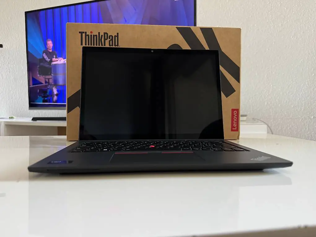 Lenovo ThinkPad L13 2-in-1 Gen 5 NEU Ungebraucht