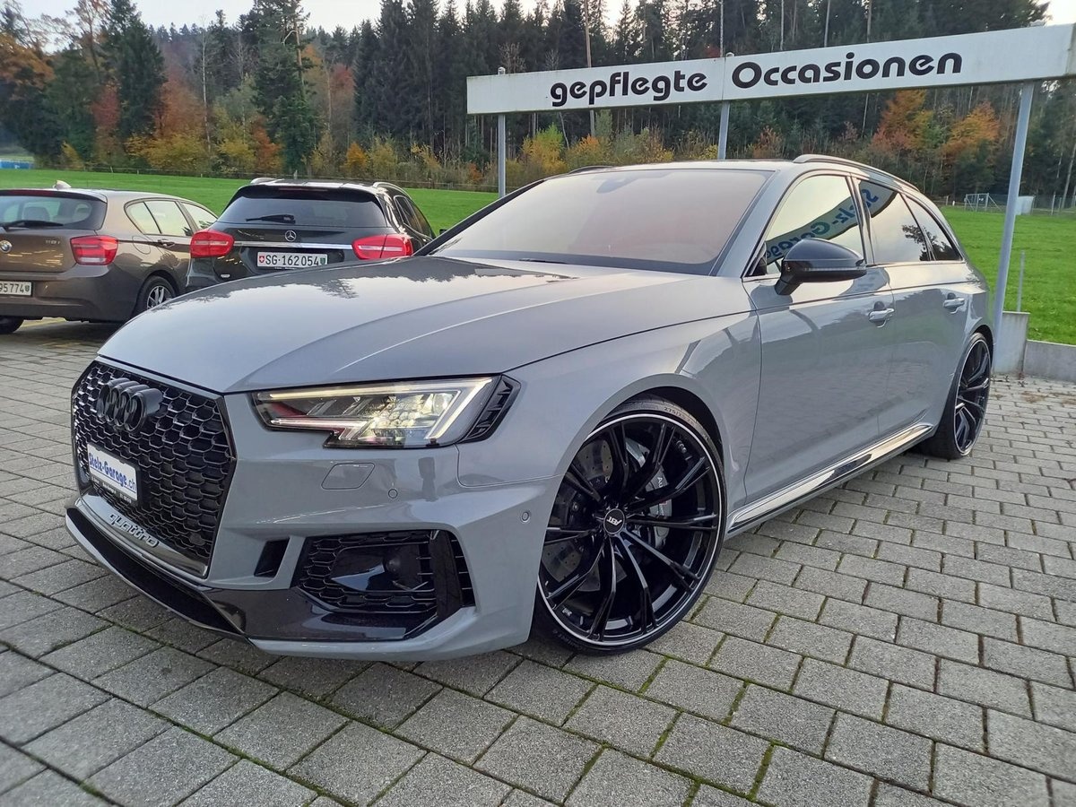 AUDI RS4 Avant 2.9 V6 TFSI quattro T-Tronic