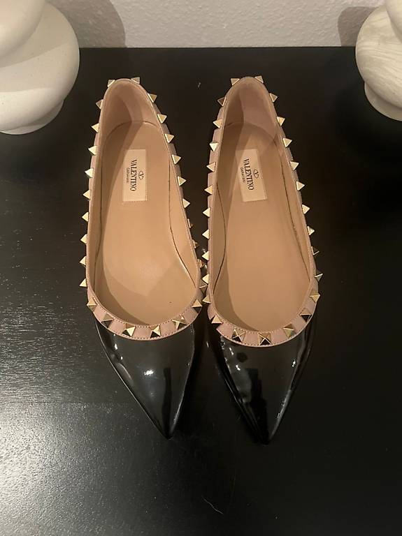 Ballerina Rockstud von Valentino Grösse 37.5 Schwarz