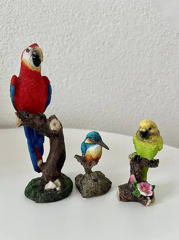Trio Vogel Figuren Papagei Eisvogel Wellensittich