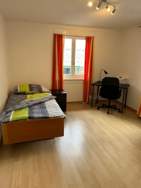 WG-Zimmer / möbliertes Zimmer