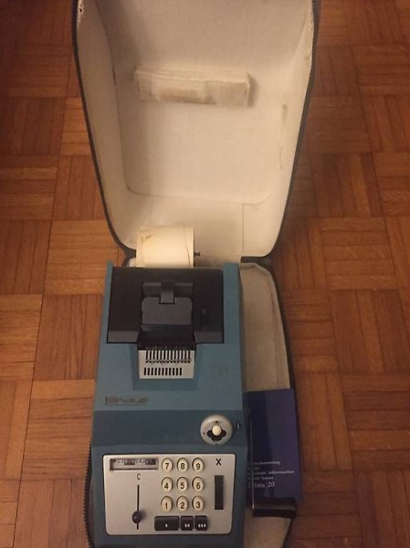Kassengerät aus den 60gern Original Olivetti Summa Prima 20