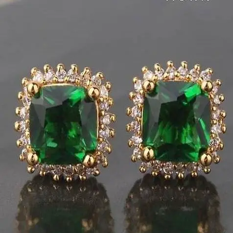 347N Sehr schöne Smaragd Ohrstecker GF