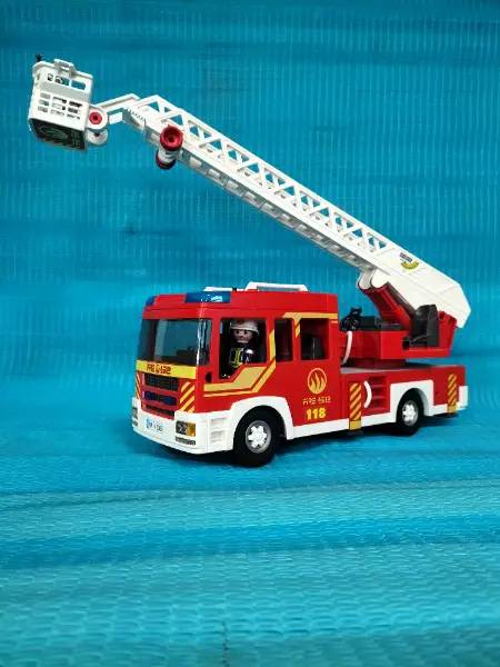 Playmobil Feuerwehrauto mit Fahrer