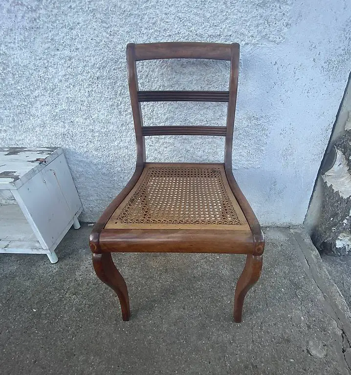 Antiker Biedermeier Stuhl mit Wiener Geflecht