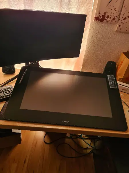 Wacom Cintiq QHD 27 Touch Tablet