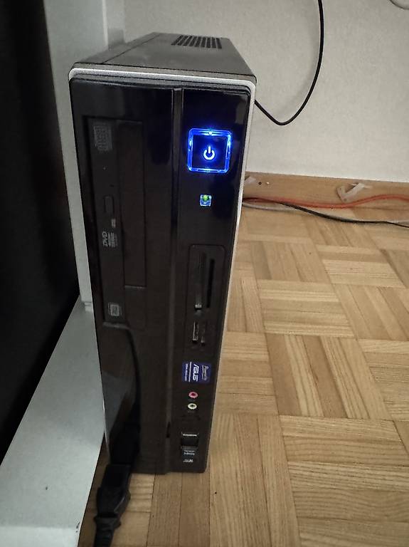 computer pc i7, 512gb harddisk 8gb ram, win 10 pro