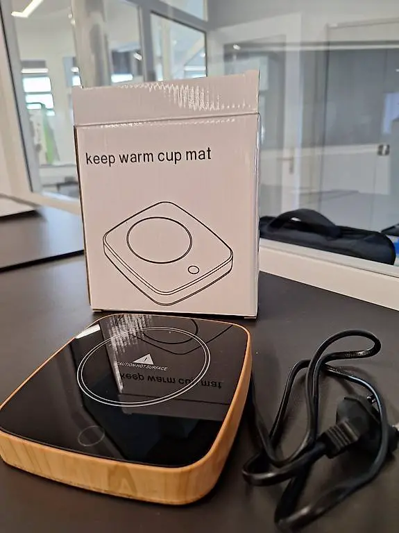 Elektrischer Tassenwärmer