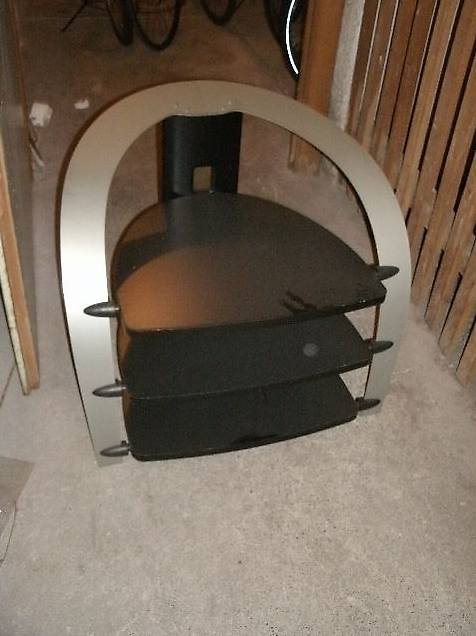 Grundig TV Hi Fi Möbel Maxx 55