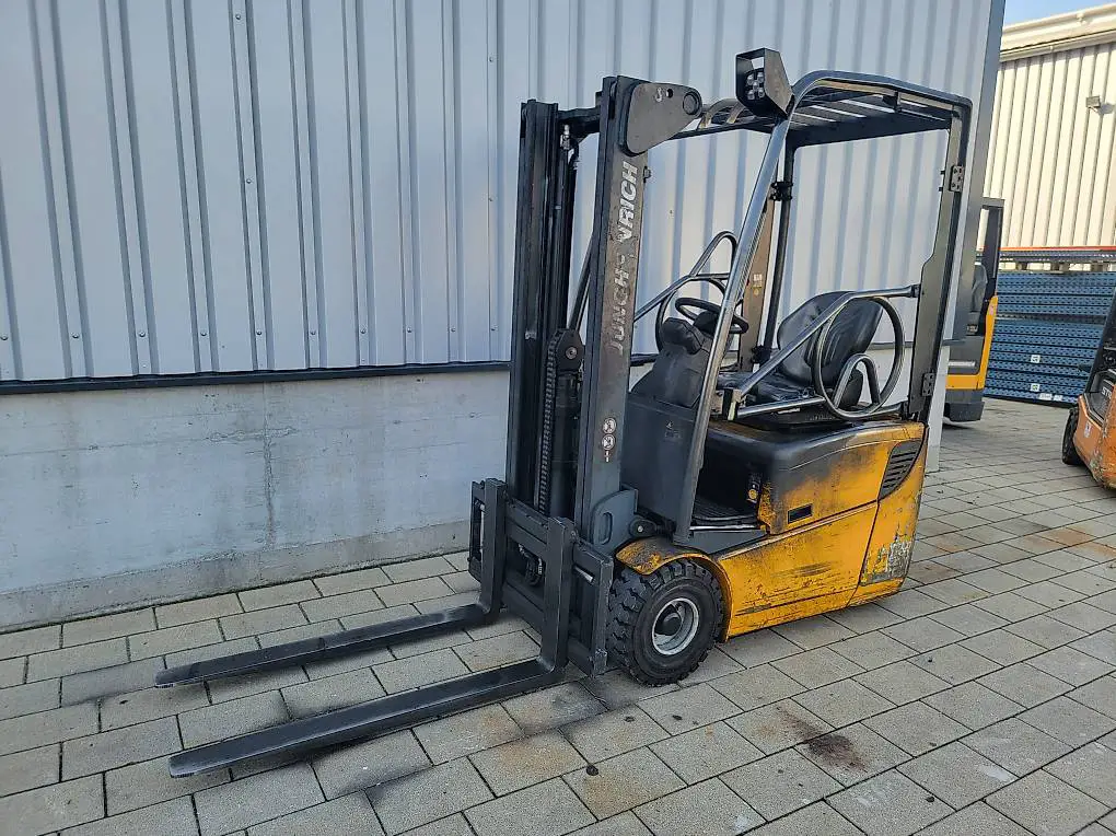 Stapler Jungheinrich EFG 13 Hub 300cm