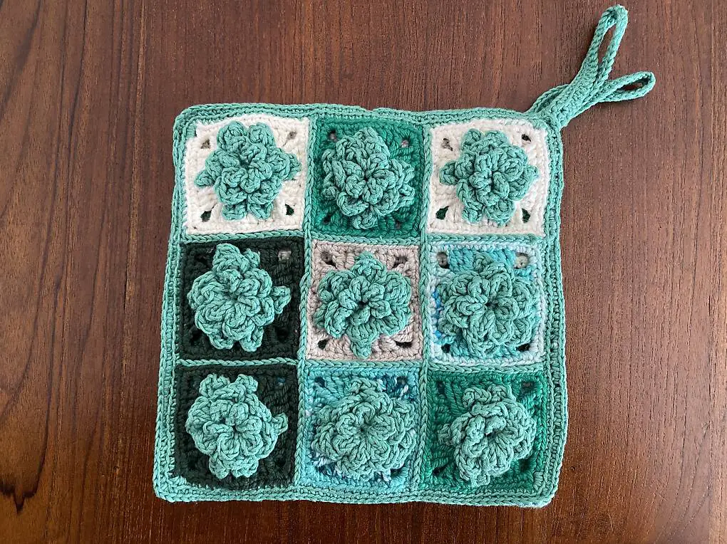 Topflappen gehäkelt Blumen-Granny