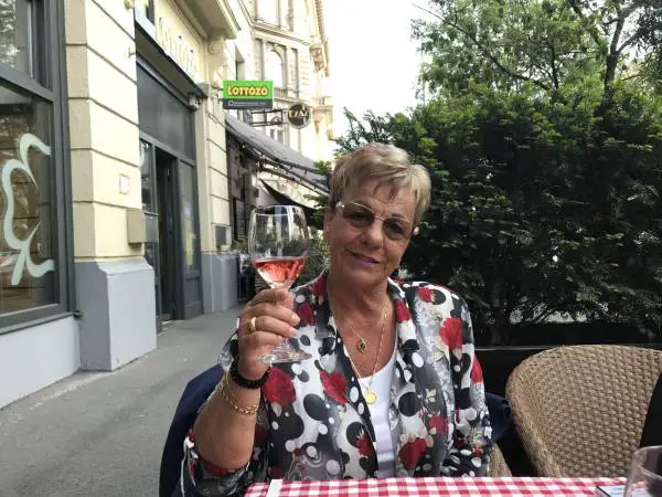 Cherche gentil homme pour rompre la solitude