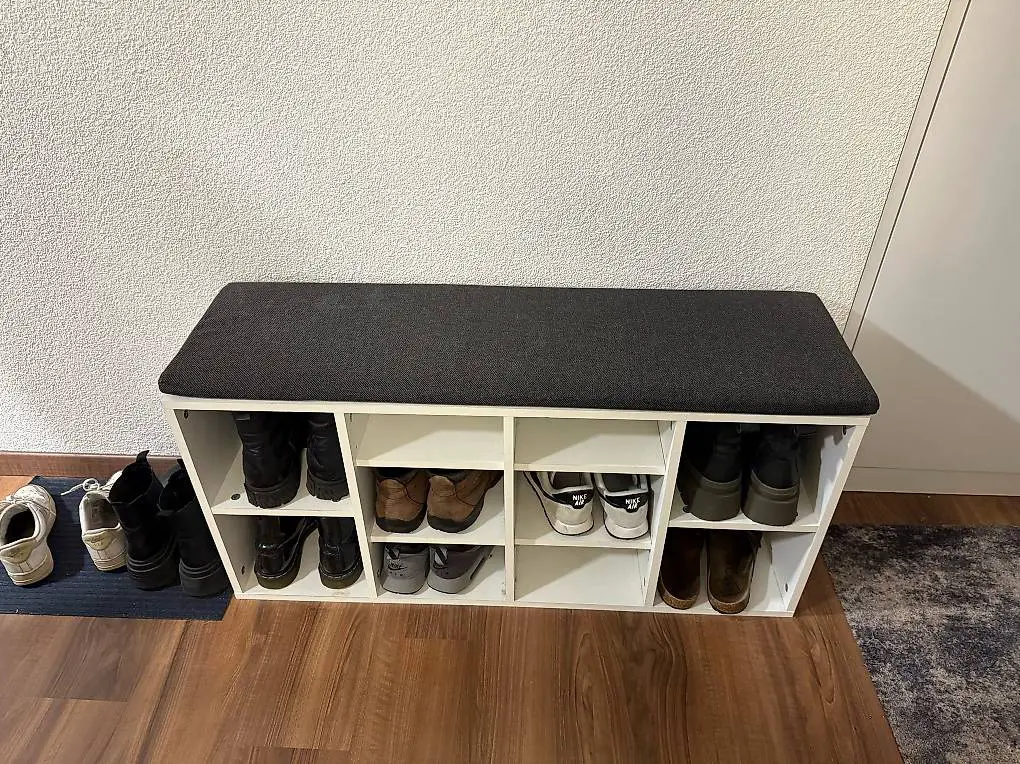 Schuhbank weiss