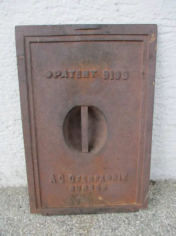 Ofen-Türchen Abdeck-Platte Gusseisen Ofenfabrik Sursee RAR