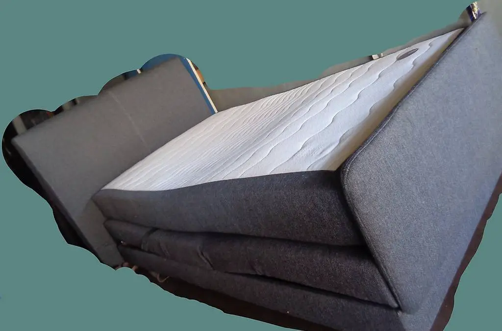 Polsterbett elektrisch verstellbar, grau