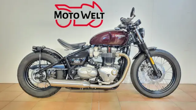 TRIUMPH Bonneville Bobber 1200