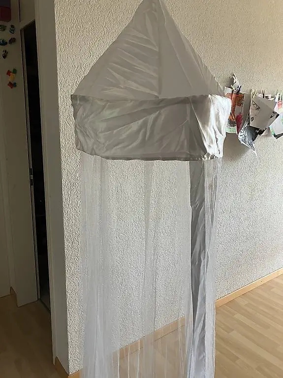 Moskitonetz für Babybett