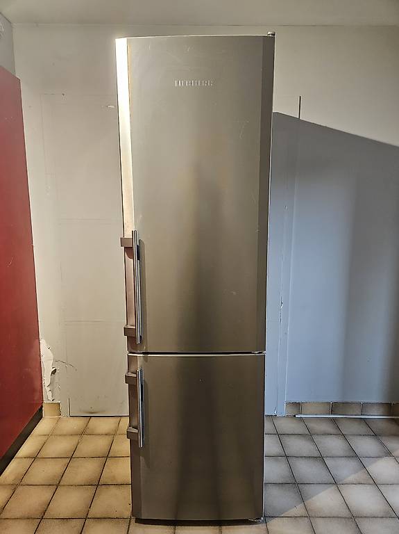 Réfrigérateur Liebherr CNPesf 4013