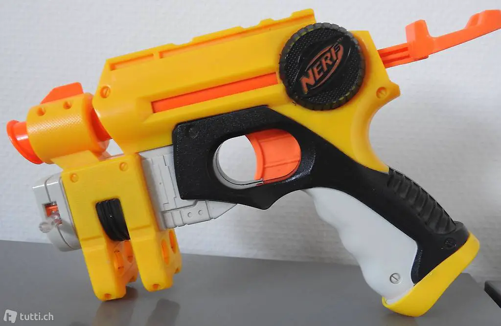 Hasbro Nerf N-Strike Nite Finder EX3 Schaumpfeil Pistole