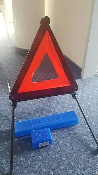 Pannendreieck mit Plastiketui