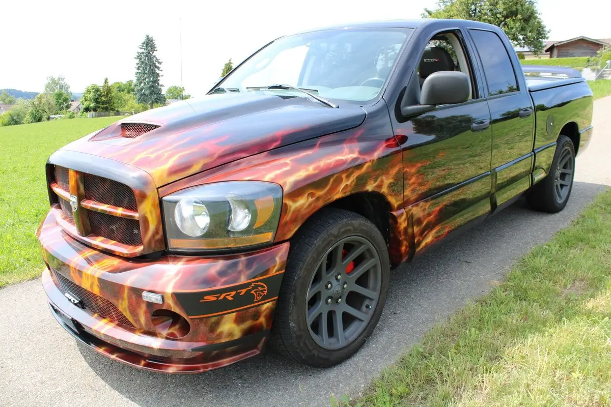 dodge srt10