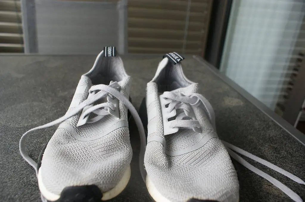 Freizeitschuhe, verschiedene 5 paar Schuhen je 30 Fr