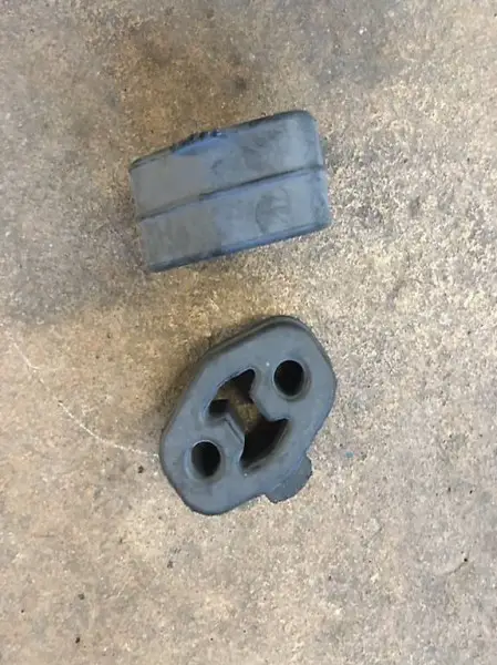 Neue Auspuffgummi VW Golf Corrado Vento Passat Sharan