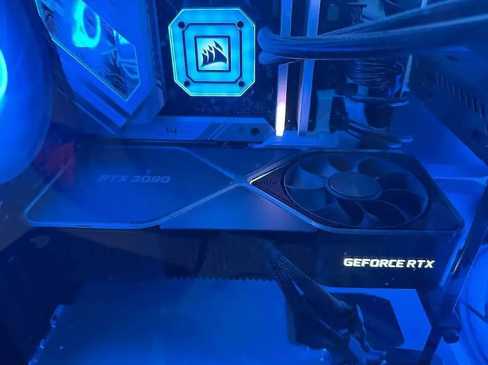 NVIDIA GeForce RTX 3090 Founders Edition