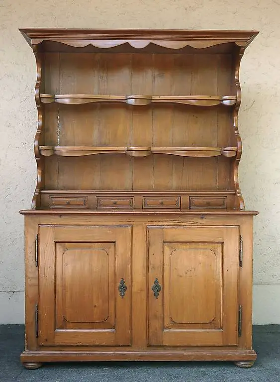 antikes Weichholz Gänterli - Tellerboard - Buffet