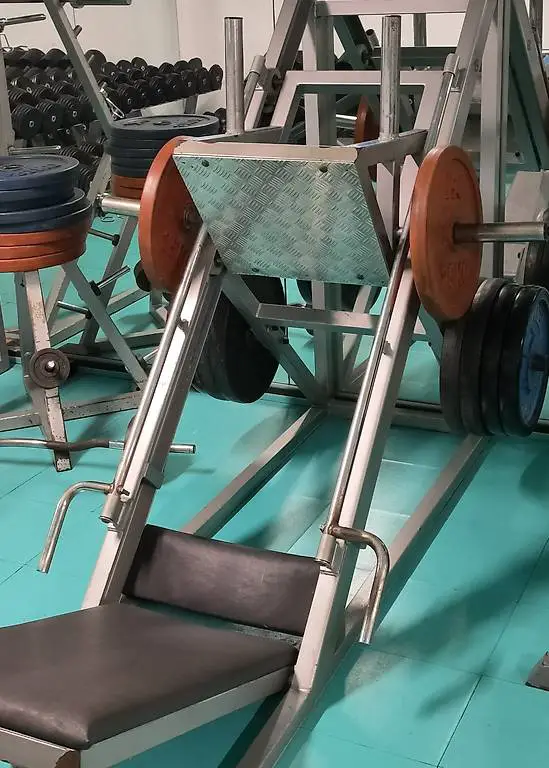 Beinpresse für Scheiben 50mm Aufnahme