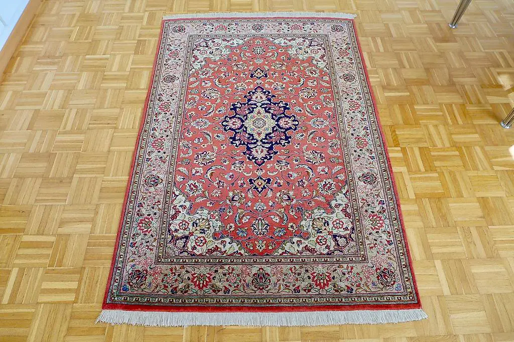 GHOME Seidenteppich 154 x 104 cm ohne Fransen