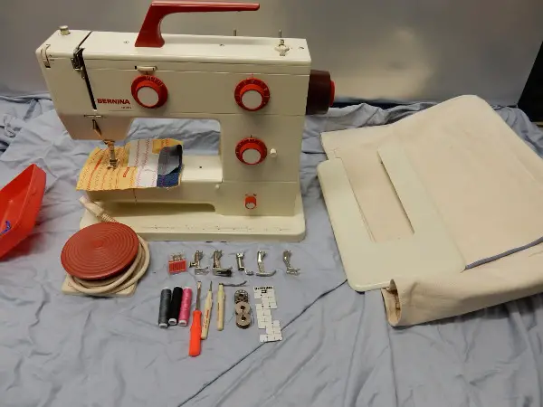 Bernina Nova 900 Neuwertig 23019