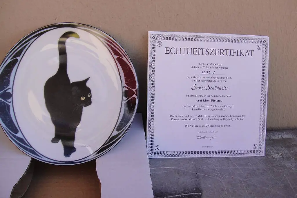 Katzenteller mit Echtheitszertifikat NEU