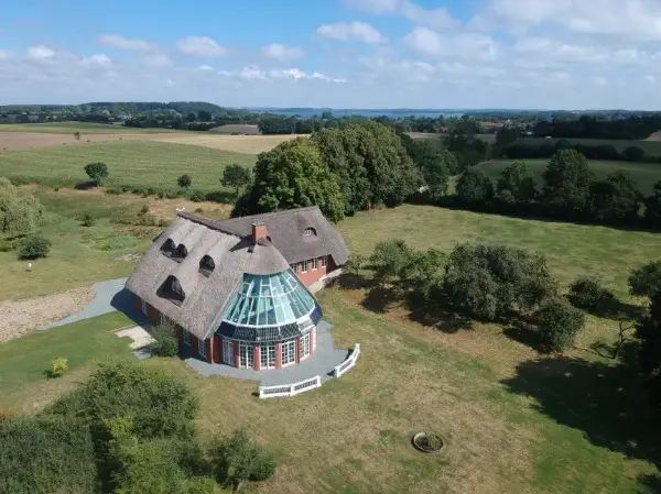 + deutsches anwesen in alleinlage + schwimmbad, palmenhaus, uvm.