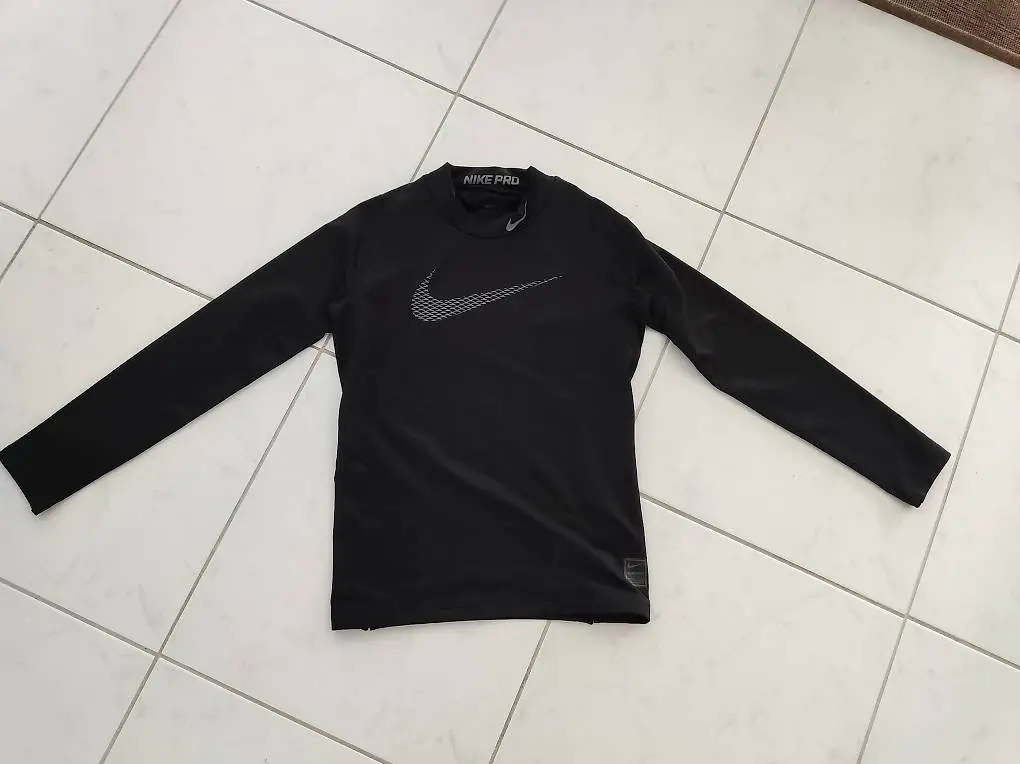 Thermoshirt Nike Gr L Kinder 13-15 J