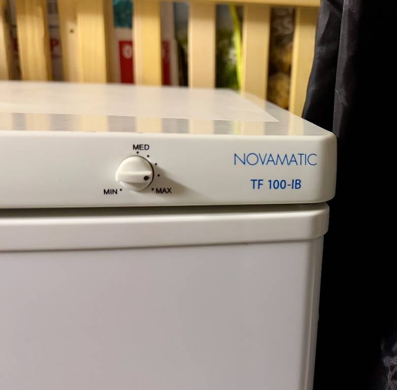 Gefrierschrank Novamatic TF100-IB
