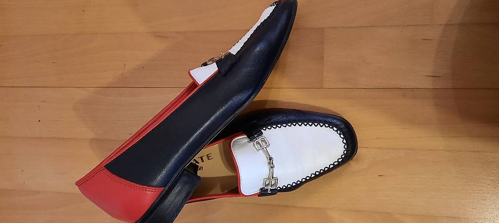 Markenschuhe für Damen, div. Modelle, GR 38, Topgelegenheit