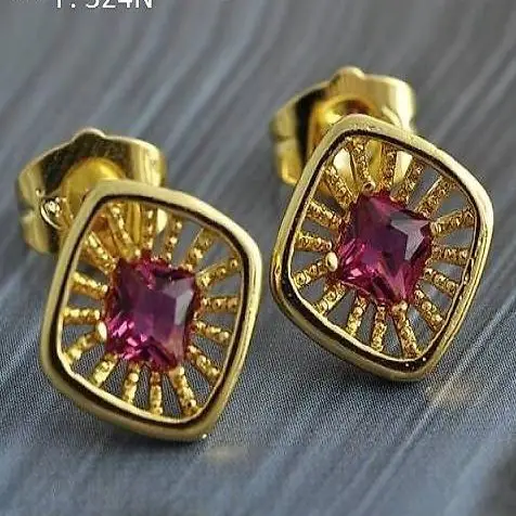 324N Ohrstecker Rubin Kristall GP