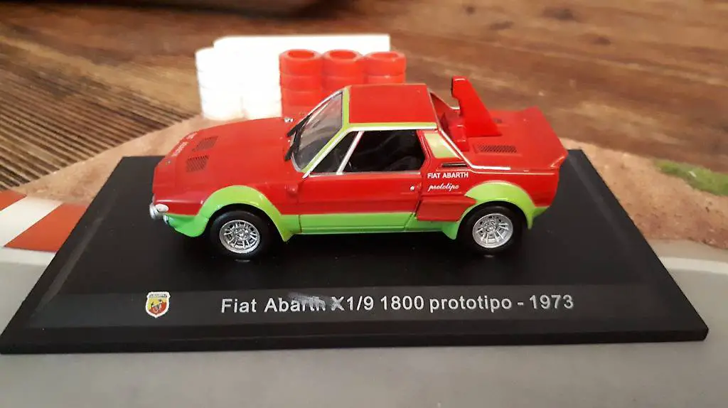 Modellino FIAT X1/9 Abarth
