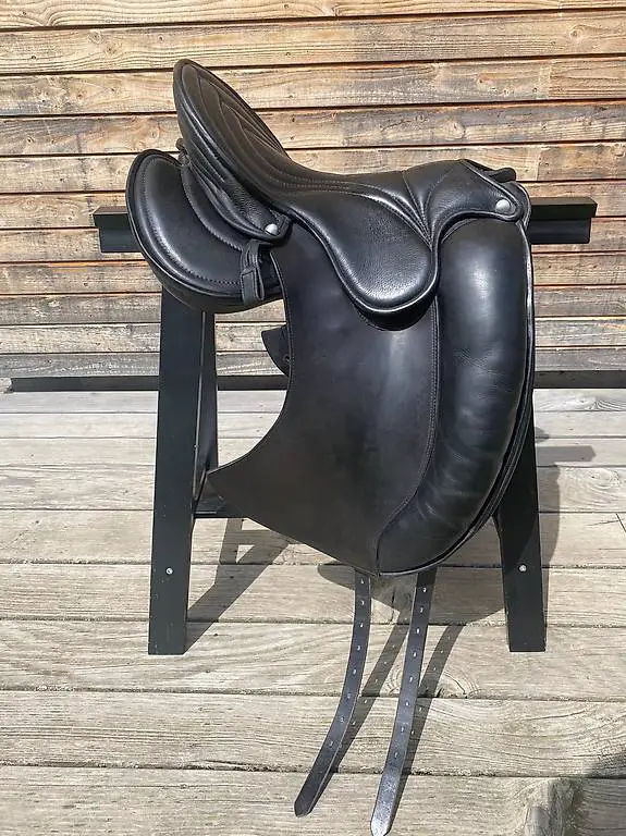 Omega Barocksattel Mercedes