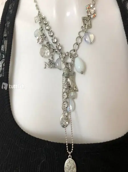 Y-Halskette, Modeschmuck