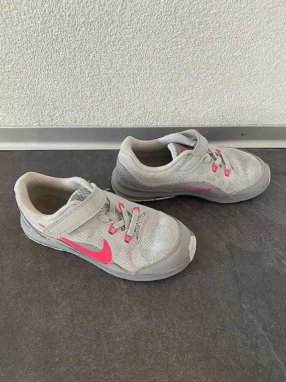 Nike max dynasty 2, gr.30