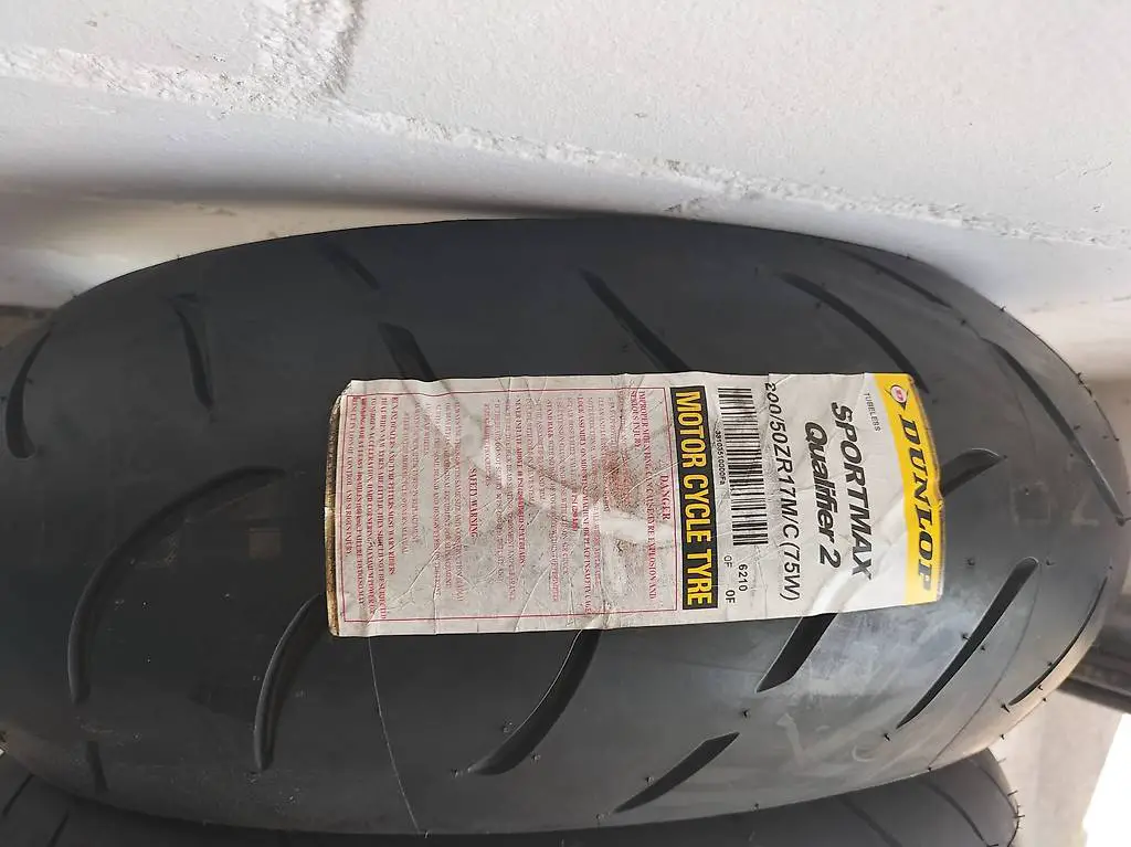 Motorradreifen DunlopSportmaxQualifier2 200/50ZR17 M/C (75W)