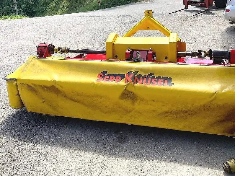 Frontscheibenmähwerk Knüsel Blitz 300 EK