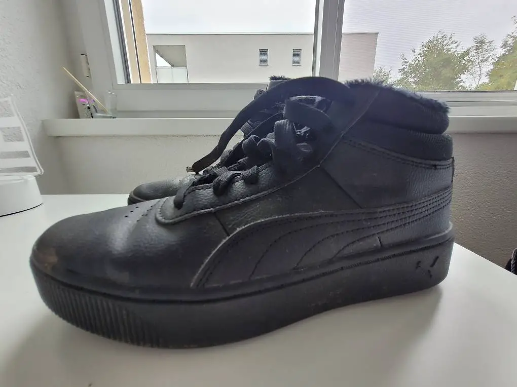 Puma Turnschuh Winterschuh gefüttert Gr. 37