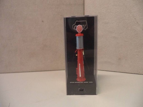 1:43 CITY Tanksäule WAYNE CUT ESSO 1919 rar