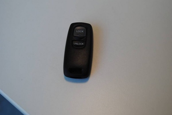  Original Mazda 3 BK 2003 Schlüsselvernbedienung