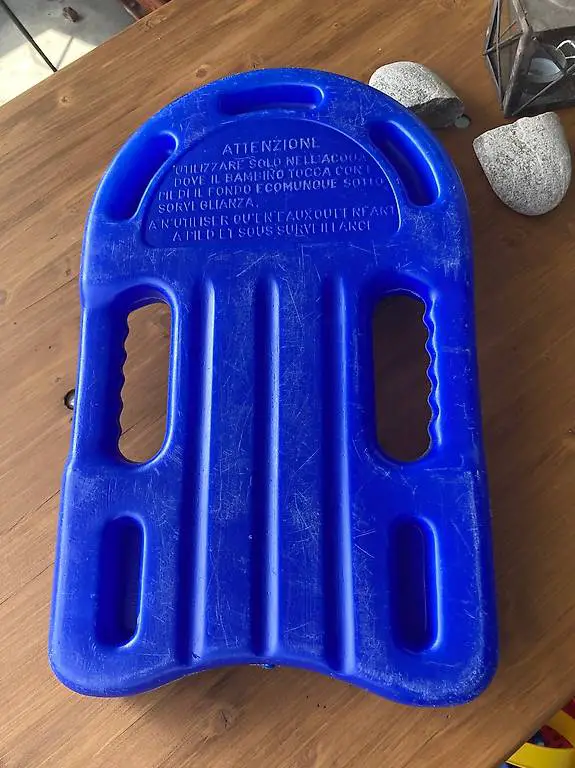 Schwimmbrett/Schwimmhilfe